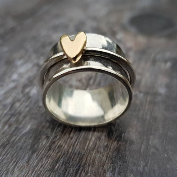 Mely - Silver Ring with a Golden Heart