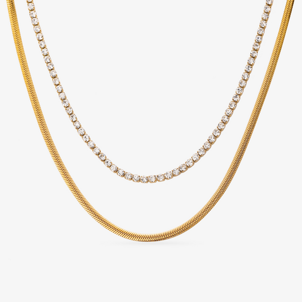 Náhrdelník s vrstveným tenisovým designem