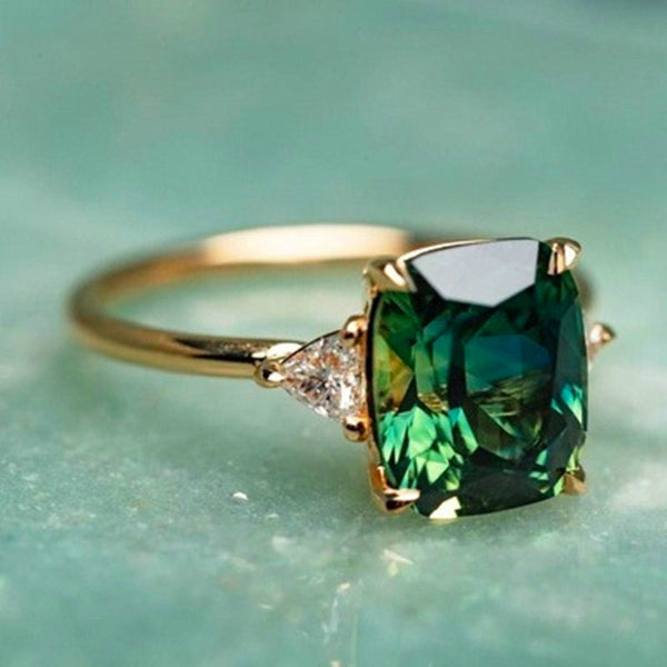 Pauline - Ring with Green Zircon in Gold