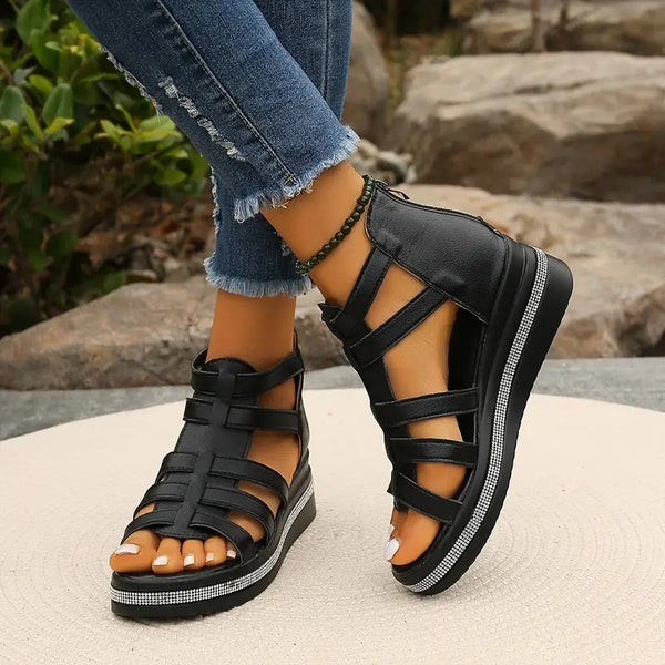 Yara™ | Stylové klínové sandály