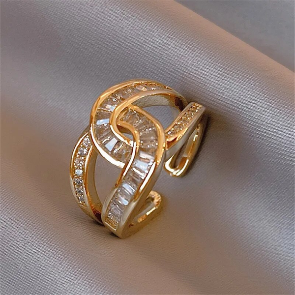 Unity - Knot Elegant Adjustable Ring